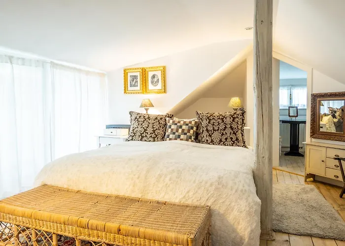 Family Hotel Okor